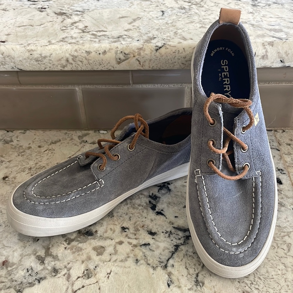 Sperry Crest Lug Platform Sneaker (Grey Suede) - Size 8